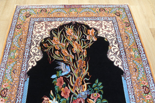Signed Persian Isfahan Rug silk and Kork wool, Tree of Life design 160 x 110 cm