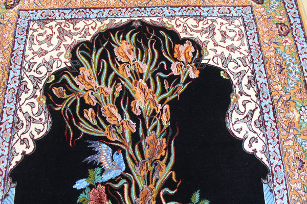 Signed Persian Isfahan Rug silk and Kork wool, Tree of Life design 160 x 110 cm