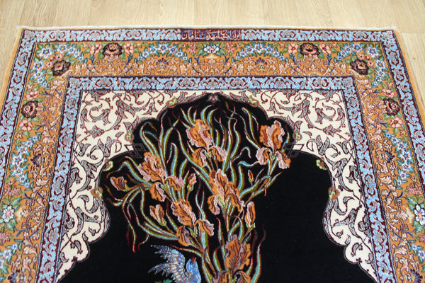 Signed Persian Isfahan Rug silk and Kork wool, Tree of Life design 160 x 110 cm