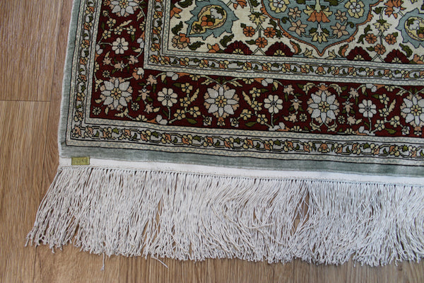 Turkish Hereke Silk Rug 100 x 64 cm