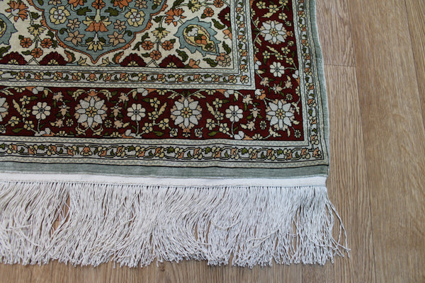 Turkish Hereke Silk Rug 100 x 64 cm