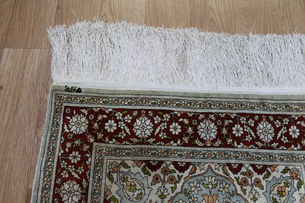 Turkish Hereke Silk Rug 100 x 64 cm