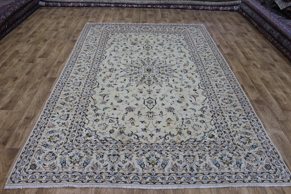 Persian Kashan Handmade Wool Rug – 295 × 194 cm