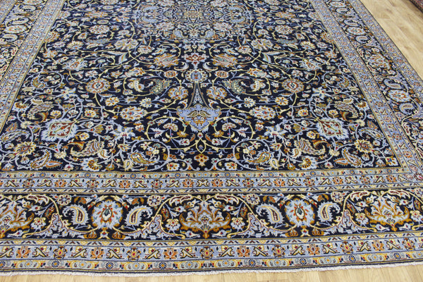 Vintage Persian Kashan Rug – Handmade Wool Carpet – 405 × 307 cm