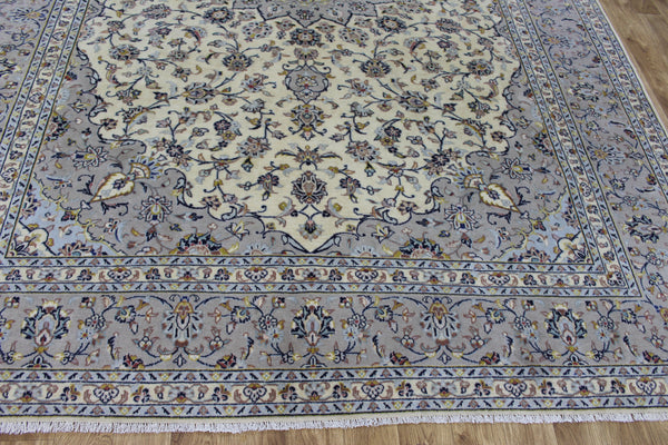Persian Kashan Rug – Handmade Floral Wool Carpet – 343 × 254 cm