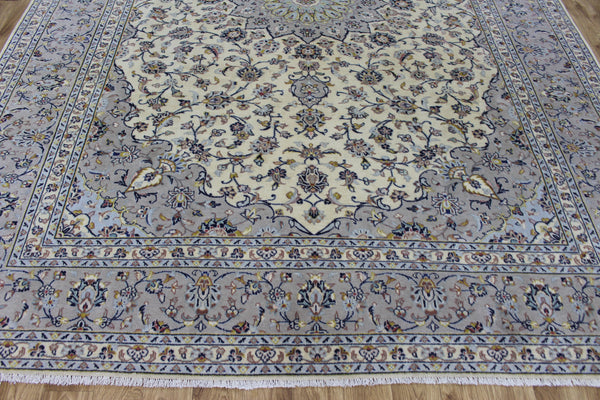 Persian Kashan Rug – Handmade Floral Wool Carpet – 343 × 254 cm