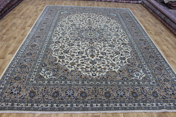 Persian Kashan Rug – Handmade Wool Carpet – 343 × 248 cm