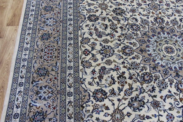 Persian Kashan Rug – Handmade Wool Carpet – 343 × 248 cm