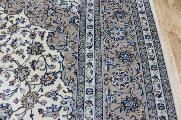 Persian Kashan Rug – Handmade Wool Carpet – 343 × 248 cm