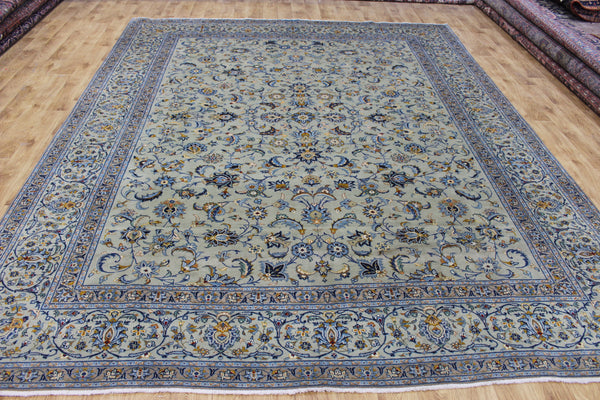 Signed Vintage Persian Kashan Rug – Handmade Wool Carpet – 337 × 268 cm