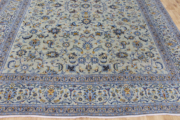 Signed Vintage Persian Kashan Rug – Handmade Wool Carpet – 337 × 268 cm