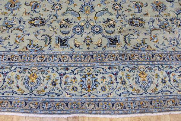 Signed Vintage Persian Kashan Rug – Handmade Wool Carpet – 337 × 268 cm