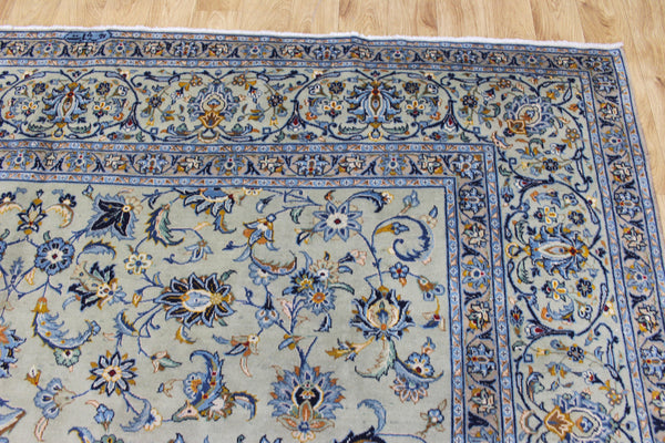 Signed Vintage Persian Kashan Rug – Handmade Wool Carpet – 337 × 268 cm