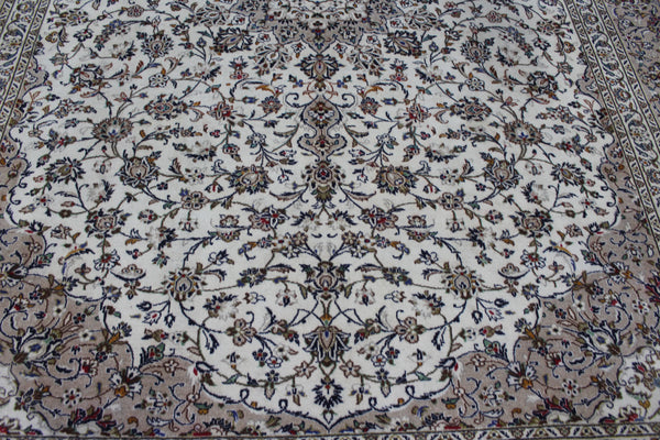 Persian Kashan Rug – Handmade Wool Carpet – 390 × 295 cm