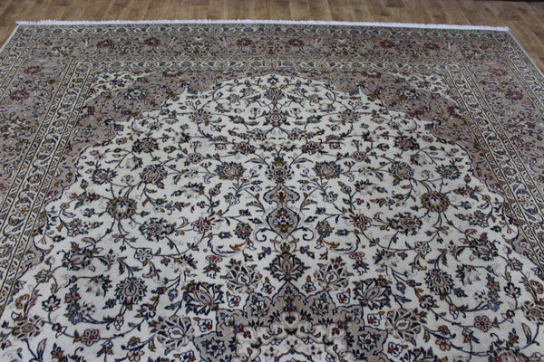 Persian Kashan Rug – Handmade Wool Carpet – 390 × 295 cm