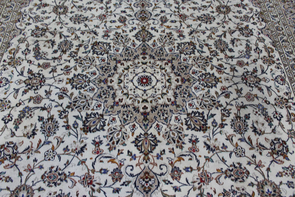 Persian Kashan Rug – Handmade Wool Carpet – 390 × 295 cm