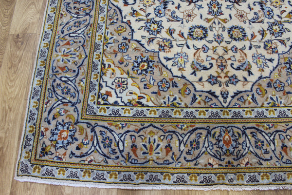 Persian Kashan Rug – Handmade Wool Carpet – 277 × 145 cm
