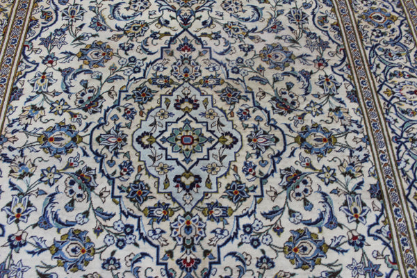Persian Kashan Rug – Handmade Wool Carpet – 300 × 200 cm