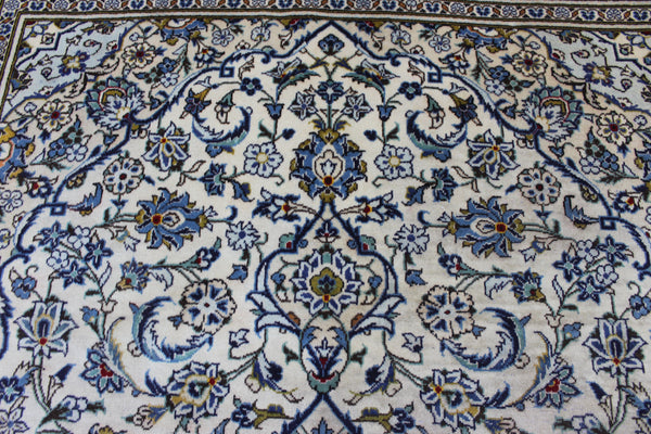 Persian Kashan Rug – Handmade Wool Carpet – 300 × 200 cm