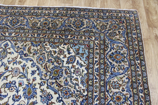 Vintage Persian Kashan Rug 365 × 250 cm – Handmade Wool Carpet