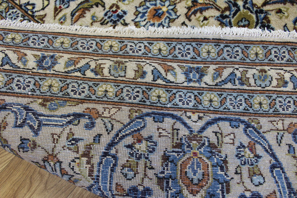 Vintage Persian Kashan Rug 365 × 250 cm – Handmade Wool Carpet