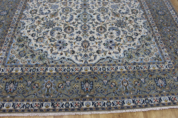 Vintage Persian Kashan Rug – Handmade Wool Carpet – 373 × 263 cm