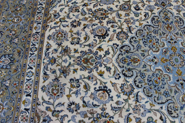 Vintage Persian Kashan Rug – Handmade Wool Carpet – 373 × 263 cm