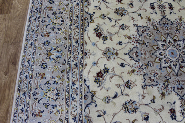 Persian Kashan Rug – Handmade Wool Carpet – 300 × 200 cm