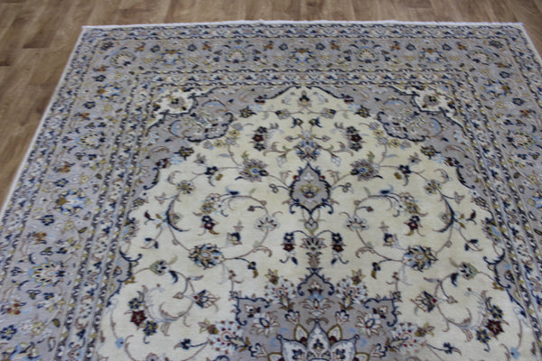 Persian Kashan Rug – Handmade Wool Carpet – 300 × 200 cm