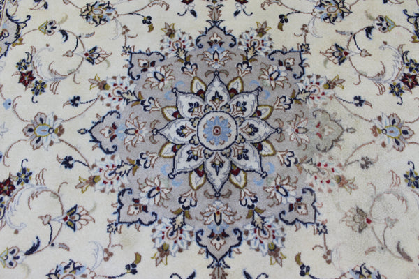 Persian Kashan Rug – Handmade Wool Carpet – 300 × 200 cm