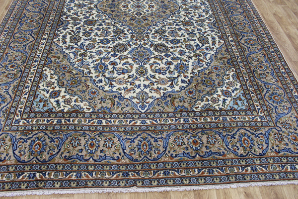 Persian Kashan Rug 346 × 244 cm – Handmade Wool Medallion Carpet