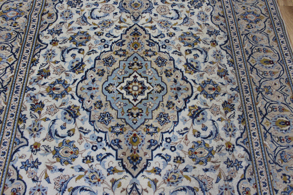 Persian Kashan Rug – Handmade Wool Carpet – 302 × 200 cm