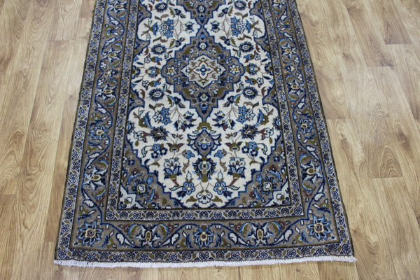 Persian Kashan Runner – Handmade Wool Hallway Rug – 310 × 94 cm