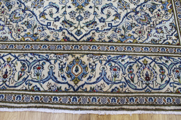 Persian Kashan Rug 297 × 200 cm – Handmade Wool Medallion Carpet