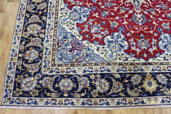 Vintage Persian Najafabad Rug 335 × 220 cm – Handmade Wool Medallion Carpet
