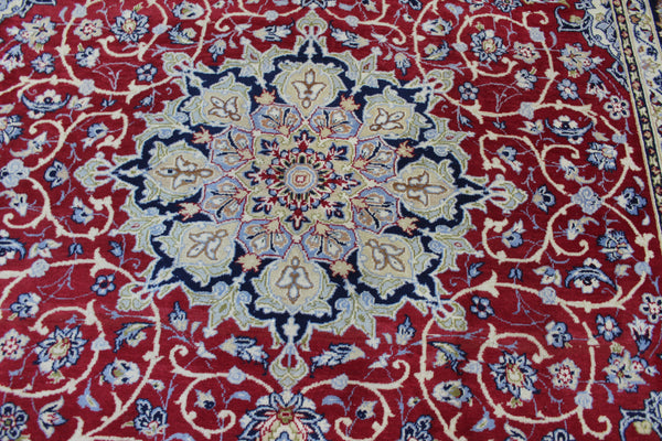 Vintage Persian Najafabad Rug 335 × 220 cm – Handmade Wool Medallion Carpet