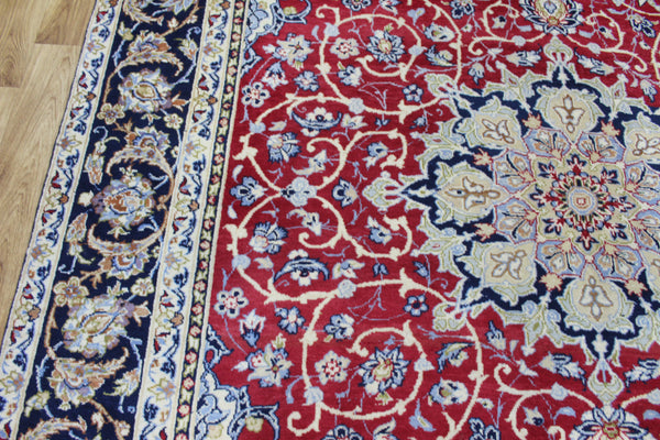 Vintage Persian Najafabad Rug 335 × 220 cm – Handmade Wool Medallion Carpet