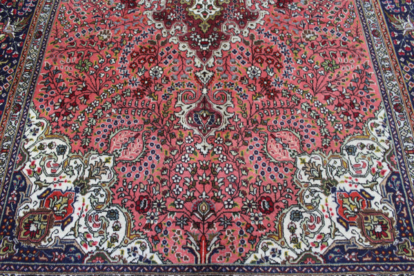 Persian Tabriz Rug 300 × 195 cm – Handmade Wool Medallion Carpet