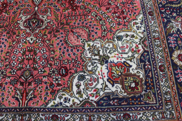 Persian Tabriz Rug 300 × 195 cm – Handmade Wool Medallion Carpet