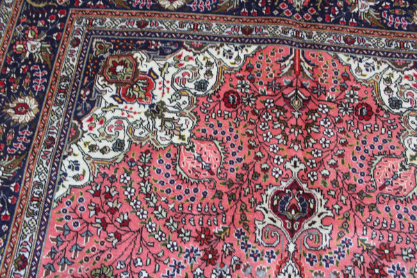 Persian Tabriz Rug 300 × 195 cm – Handmade Wool Medallion Carpet