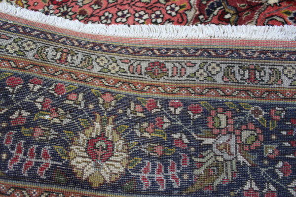Persian Tabriz Rug 300 × 195 cm – Handmade Wool Medallion Carpet