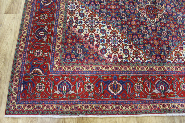 Persian Tabriz Rug 298 × 203 cm – Handmade Wool Medallion Carpet