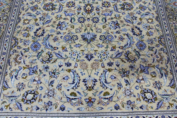 Signed Persian Kashan Rug 291 × 203 cm – Handmade Wool All-Over Floral Carpet