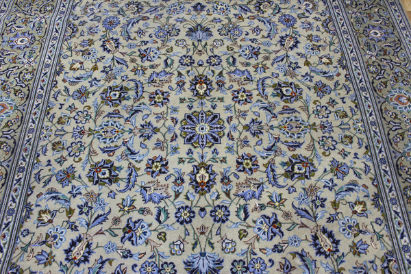 Signed Persian Kashan Rug 291 × 203 cm – Handmade Wool All-Over Floral Carpet