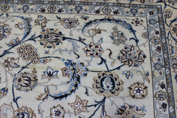 Persian Nain Rug 394 × 297 cm – Handmade Wool and Silk Floral Carpet