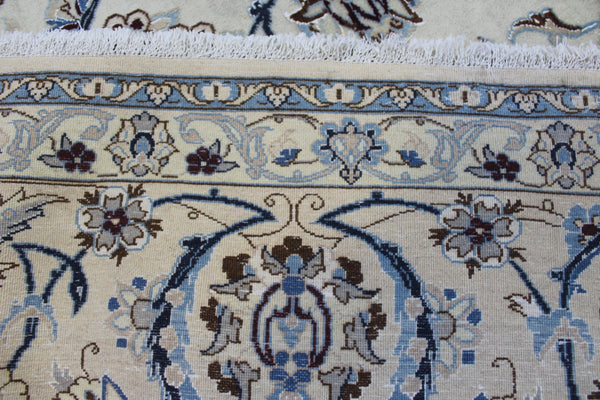 Persian Nain Rug 394 × 297 cm – Handmade Wool and Silk Floral Carpet