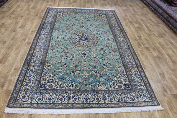 Vintage Persian Nain Rug 284 × 171 cm – Handmade Wool & Silk Floral Carpet