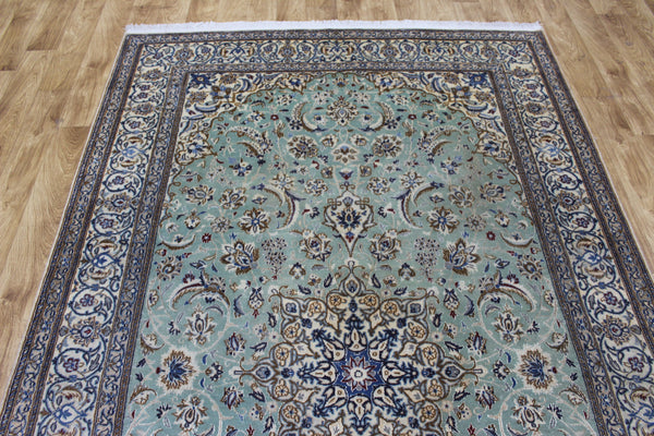 Vintage Persian Nain Rug 284 × 171 cm – Handmade Wool & Silk Floral Carpet