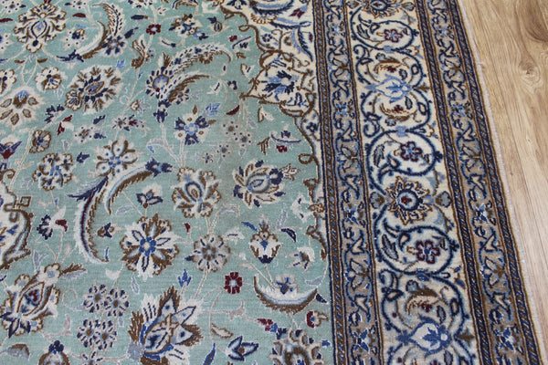 Vintage Persian Nain Rug 284 × 171 cm – Handmade Wool & Silk Floral Carpet