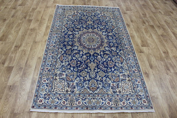 Persian Nain Rug 201 × 119 cm – Handmade Wool & Silk Medallion Carpet